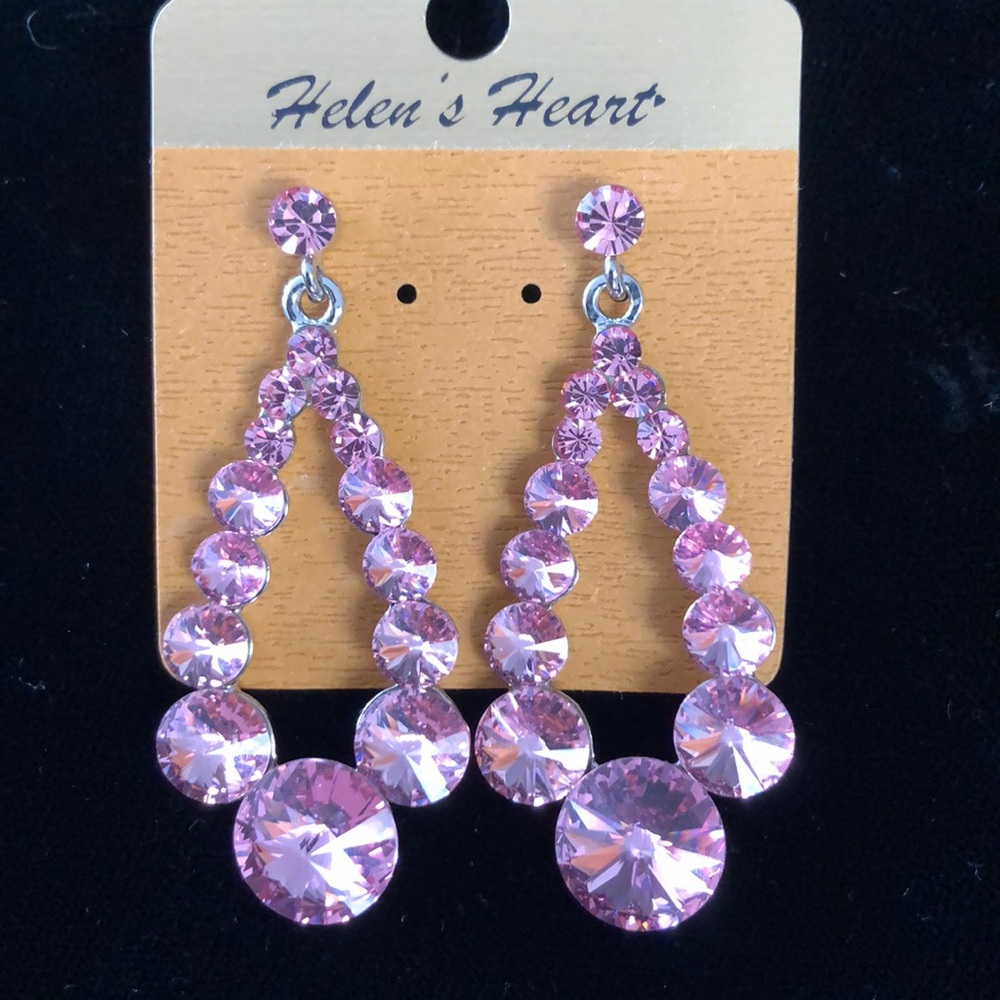 🌴Fuchsia Earrings by Helen’s Heart🌴